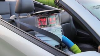 That Hitchhiking Robot That Americans Beat Up Will Live Forever in a Canadian Museum